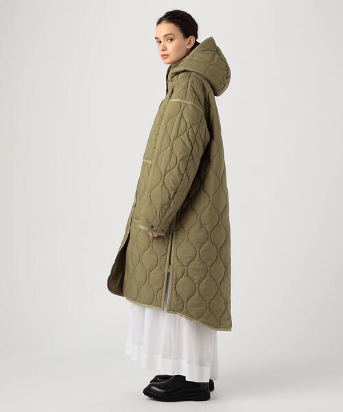 TOMORROWLAND （トゥモローランド）の「【別注】WILD THINGS×TOMORROWLAND キルティングコート（その他アウター・レディース・カーキ/ブラック・FREE）」の14枚目の写真