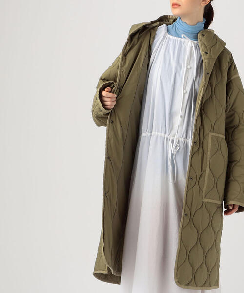 TOMORROWLAND （トゥモローランド）の「【別注】WILD THINGS×TOMORROWLAND キルティングコート（その他アウター・レディース・カーキ/ブラック・FREE）」の3枚目の写真