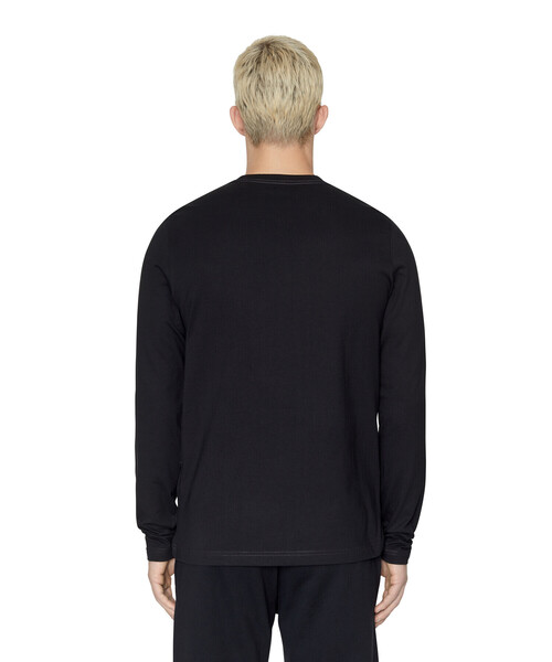 DIESEL(ディーゼル)の「メンズ Tシャツ 長そで プリント(Tシャツ/カットソー・メンズ・ホワイト/ブラック・XXX-LARGE/X-SMALL/LARGE/X-LARGE/SMALL/MEDIUM/XX-LARGE)」の15枚目の写真