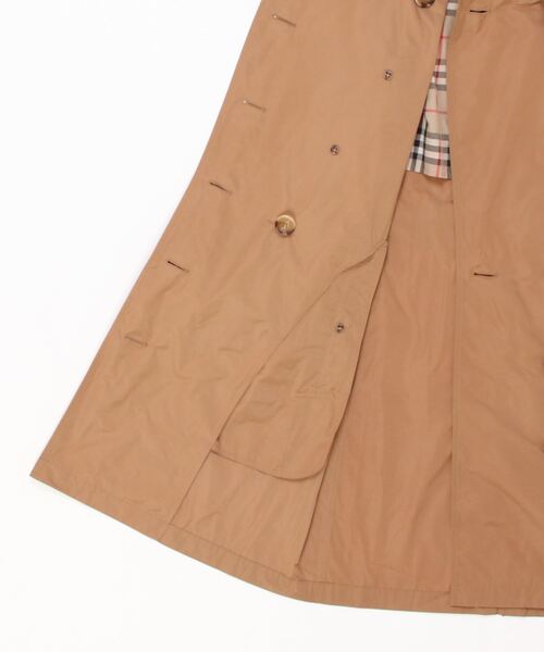 ECHELLE Liberte（エシェルリベルテ）の「BURBERRY KENSINGTON バーバリー ケンジントン デタッチャブルフード トレンチコート（トレンチコート・レディース・キャメル・6/8）」の4枚目の写真