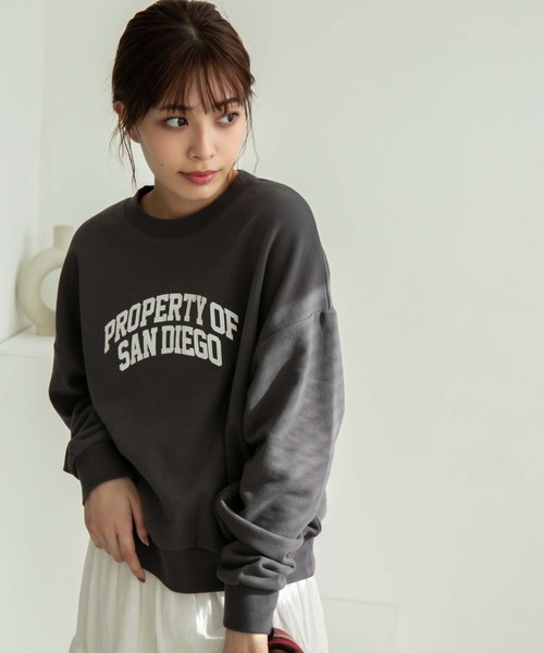 Edit Sheen（エディットシーン）の「ロゴプリントスウェットプルオーバー（スウェット・レディース・ライトグレー/チャコールグレー・M）」の3枚目の写真