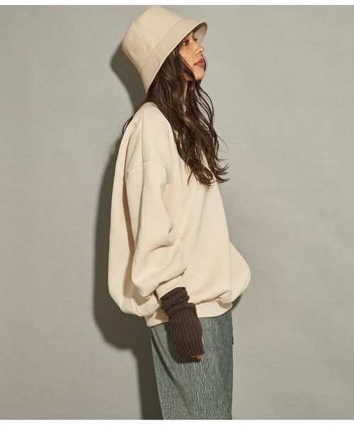 ANAP（アナップ）の「プチハイネック裏起毛プルオーバー（スウェット・レディース・ブルー/ブラック/アイボリー/ブラウン・FREE）」の8枚目の写真