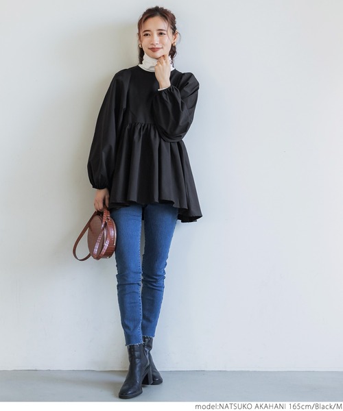 coca(coca)(コカ)の「ギャザーチュニックブラウス(シャツ/ブラウス・レディース・ベージュ/ブラック・M/L)」の3枚目の写真