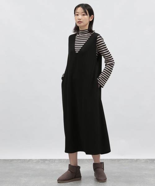 LAKOLE(ラコレ)の「ポンチVネックワンピース / 171068(ワンピース・レディース・ブラック/ブラウン系その他/ボルドー・SMALL/MEDIUM)」の4枚目の写真