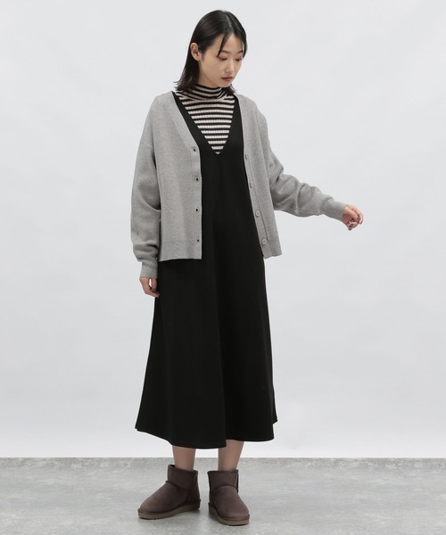 LAKOLE(ラコレ)の「ポンチVネックワンピース / 171068(ワンピース・レディース・ブラック/ブラウン系その他/ボルドー・SMALL/MEDIUM)」の6枚目の写真