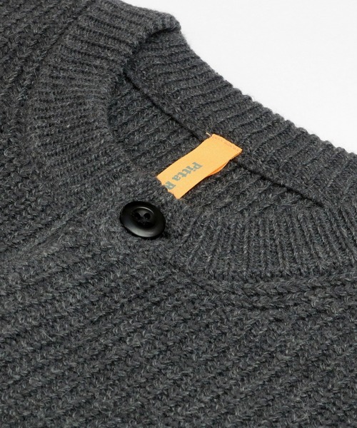 Pitta Re:)（ピッタリ）の「アーミー ニットカーディガン（カーディガン/ボレロ・メンズ・チャコールグレー/ダークオレンジ・LL/S/M/L）」の7枚目の写真