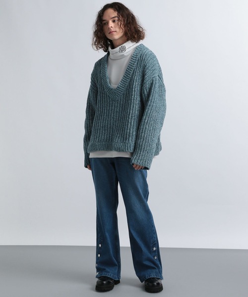 HARE（ハレ）の「モールヤーンVネックニット(HARE)（ニット/セーター・メンズ・ブラック/グレー/ブルー・FREE）」の4枚目の写真