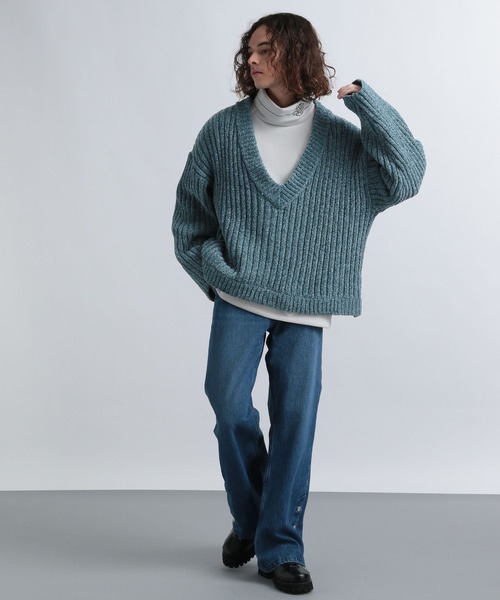 HARE（ハレ）の「モールヤーンVネックニット(HARE)（ニット/セーター・メンズ・ブラック/グレー/ブルー・FREE）」の10枚目の写真