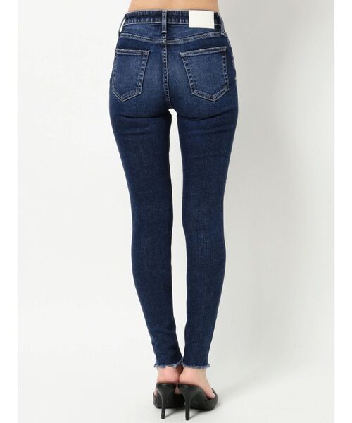 GYDA（ジェイダ）の「ミドルウエスト G SQUAREレーザーデザインスキニーデニムパンツ（デニムパンツ・レディース・ライトブルー/インディゴブルー・SMALL/MEDIUM/X-SMALL）」の4枚目の写真