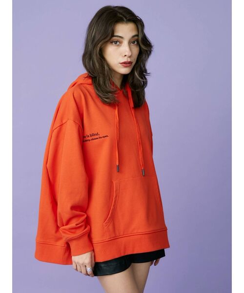 EVRIS（エヴリス）の「オーバーサイズカラーフーディー（パーカー・レディース・オレンジ/ホワイト/ブラック・FREE）」の10枚目の写真