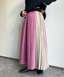 フロントタックサイドプリーツスカート