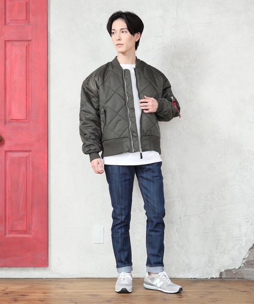 TopIsm(トップイズム)の「ダイヤキルティング ドロップショルダー MA-1ジャケット(MA-1・メンズ・ホワイト/ブラック/カーキ・M/L/LL)」の12枚目の写真