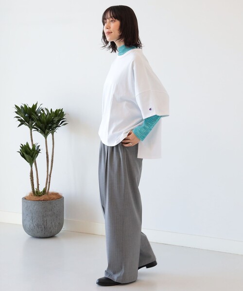 Ray BEAMS(レイビームス)の「Champion × Ray BEAMS / 別注 ショート スリーブ Tシャツ(Tシャツ/カットソー・レディース・ブラック/ホワイト/ベージュ系/ラベンダー・FREE)」の16枚目の写真