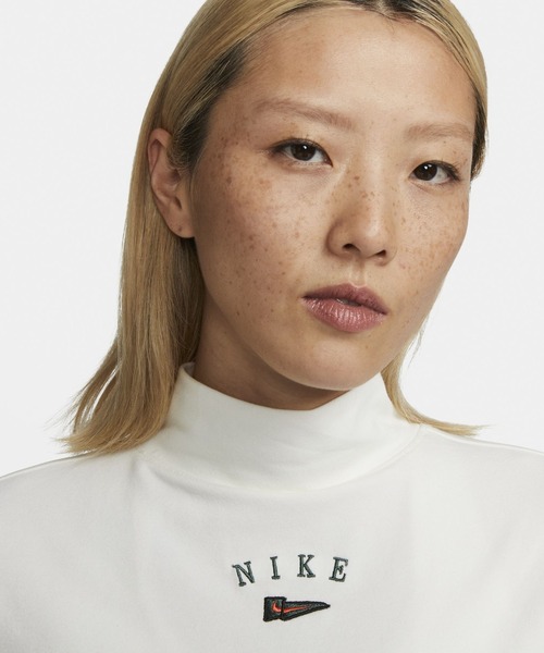 women's nike mock neck sweatshirt