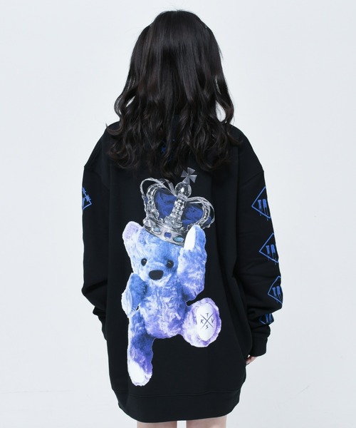 TRAVAS TOKYO（トラバス トウキョウ）の「『TRAVAS TOKYO/トラバス トーキョー』Back-printed crown bear PO/くまプリントスウェットシャツ（スウェット・レディース・ホワイト/ブラック×パープル/ブラック×ブルー・FREE）」の3枚目の写真