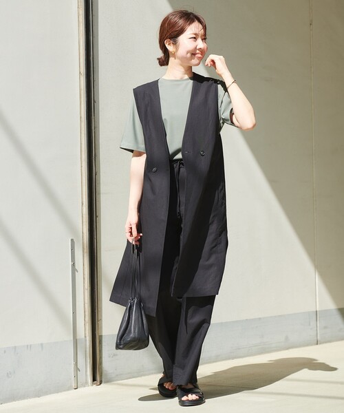 UNFILO(アンフィーロ)の「BEAUTY FORM フォルムTシャツ(Tシャツ/カットソー・レディース・サックスブルー系/ホワイト系/イエロー系/グレー系/ベージュ系2/ネイビー系2/ブラック系・SMALL/LARGE/MEDIUM)」の22枚目の写真