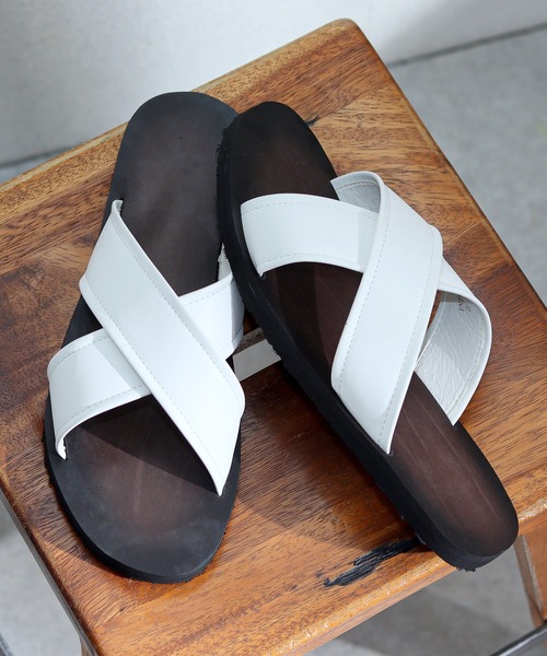 AAA+（サンエープラス）の「ストラップサンダル スライドサンダル（サンダル・メンズ・ホワイト系3/ホワイト系5/ブラック系2/ブラック系4/ホワイト系1/ホワイト系2/ブラック系6/ブラック系8/ホワイト系4/ブラック系1/ブラック系3/ブラック系その他/ブラック系5/ホワイト系6/ホワイト系8/ホワイト系7/ブラック系7・L/LL/M）」の3枚目の写真