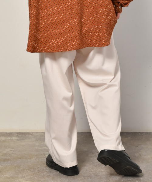 Starting Over(スターティングオーバー)の「TRワイドアンクルパンツ(スラックス・メンズ・サックスブルー/ブラック/オフホワイト/グリーン/モカ/ベージュ・M/L/XL)」の21枚目の写真