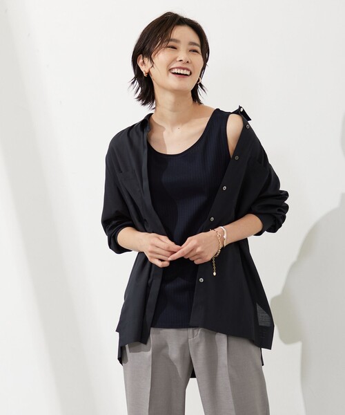 J.PRESS(ジェイプレス)の「コットンリブ ノースリーブ カットソー(タンクトップ・レディース・ライトグレー系/ブラウン系/ホワイト系/ネイビー系・MEDIUM/LARGE)」の4枚目の写真
