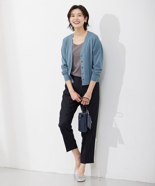 J.PRESS(ジェイプレス)の「コットンリブ ノースリーブ カットソー(タンクトップ・レディース・ライトグレー系/ブラウン系/ホワイト系/ネイビー系・MEDIUM/LARGE)」の15枚目の写真