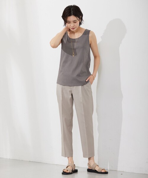 J.PRESS(ジェイプレス)の「コットンリブ ノースリーブ カットソー(タンクトップ・レディース・ライトグレー系/ブラウン系/ホワイト系/ネイビー系・MEDIUM/LARGE)」の16枚目の写真