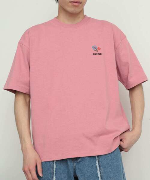 SENSE OF PLACE by URBAN RESEARCH（センスオブプレイスバイアーバンリサーチ）の「『ユニセックス』ポップアートシシュウTシャツ(5分袖)A（Tシャツ/カットソー・メンズ・ブラック/ホワイト/ピンク・LARGE/MEDIUM）」の7枚目の写真