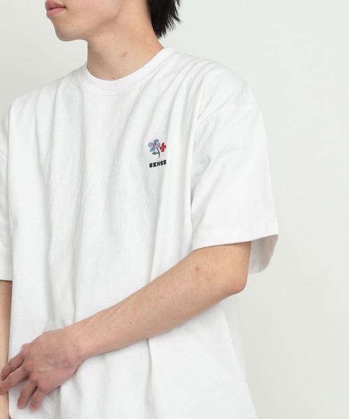 SENSE OF PLACE by URBAN RESEARCH（センスオブプレイスバイアーバンリサーチ）の「『ユニセックス』ポップアートシシュウTシャツ(5分袖)A（Tシャツ/カットソー・メンズ・ブラック/ホワイト/ピンク・LARGE/MEDIUM）」の17枚目の写真