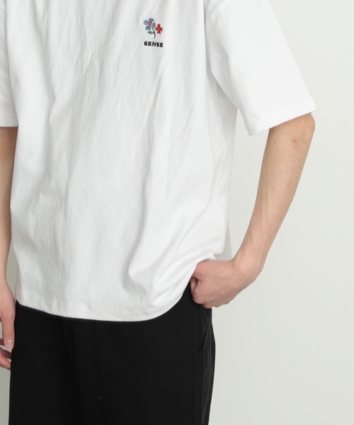 SENSE OF PLACE by URBAN RESEARCH（センスオブプレイスバイアーバンリサーチ）の「『ユニセックス』ポップアートシシュウTシャツ(5分袖)A（Tシャツ/カットソー・メンズ・ブラック/ホワイト/ピンク・LARGE/MEDIUM）」の18枚目の写真