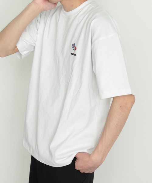 SENSE OF PLACE by URBAN RESEARCH（センスオブプレイスバイアーバンリサーチ）の「『ユニセックス』ポップアートシシュウTシャツ(5分袖)A（Tシャツ/カットソー・メンズ・ブラック/ホワイト/ピンク・LARGE/MEDIUM）」の21枚目の写真