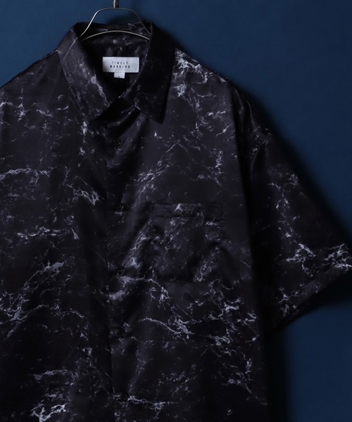 ANPAS（アンパス）の「Satin Total Pattern Print Oversized Shirt/サテン 総柄プリント オーバーサイズ とろみシャツ（シャツ/ブラウス・メンズ・ホワイト系その他/ブルー系その他/グリーン系その他/ブラック系その他2/ブラック系その他/ホワイト系その他2/ブラック系その他3・M/L/LL）」の15枚目の写真