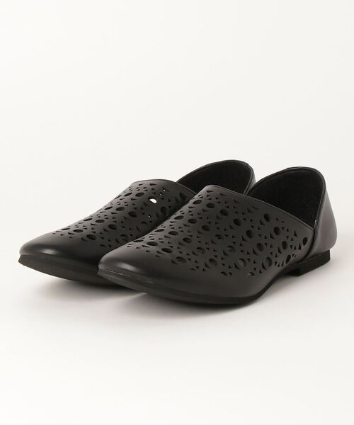 Dedes（デデス）の「Dedes/パンチングスリッポンバブーシュ(5272)（スリッポン・メンズ・ブラック/ダークブラウン/ホワイト・42/44/43/40/41）」の3枚目の写真