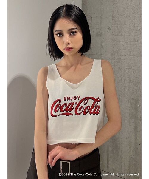 GYDA(ジェイダ)の「Coca-Cola LOOSE ショートタンクトップ(タンクトップ・レディース・ブラック/レッド/オフホワイト・FREE)」の10枚目の写真