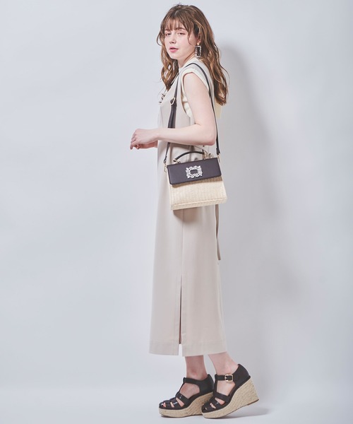 31 Sons de mode（トランテアン　ソン　ドゥ　モード）の「ビジューバックルショルダーバッグ（ショルダーバッグ・レディース・ブラウン/オフホワイト・フリー）」の4枚目の写真