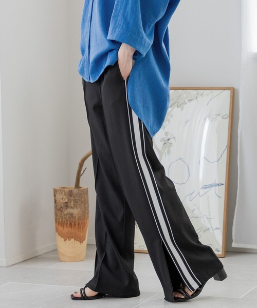 fran✨！ LOWRYS FARM（ローリーズファーム）の「サイドラインパンツ 196394