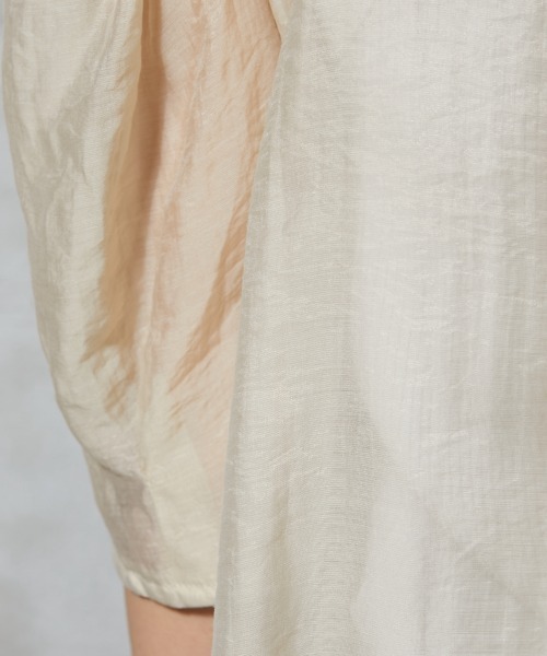 GEVS.（ジェイヴィス）の「＜大きいサイズ＞ シアーパフスリーブブラウス GEVS.（シャツ/ブラウス・レディース・ブラック/クリーム・4L/L/5L/3L/LL）」の17枚目の写真