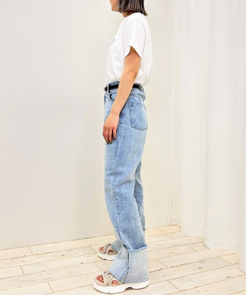 INGNI（イング）の「ふくれ刺しゅうロゴTシャツ（Tシャツ/カットソー・レディース・ホワイト×ピンク/ライトグリーン系1/ホワイト×ブルー/ホワイト×ブラック・M）」の18枚目の写真