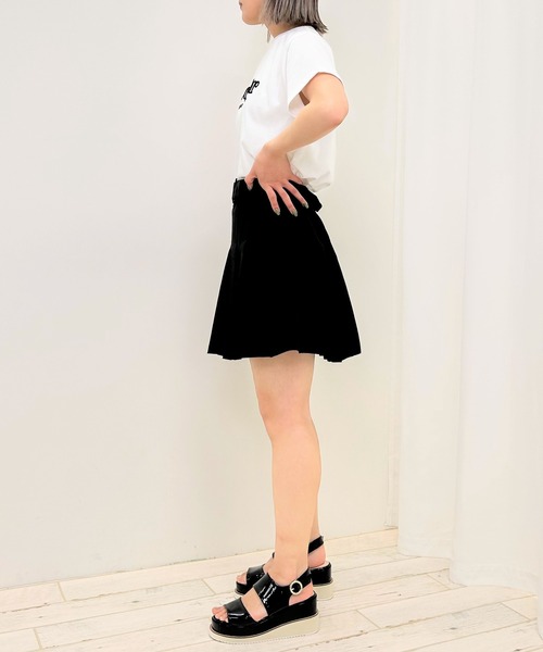 INGNI（イング）の「ふくれ刺しゅうロゴTシャツ（Tシャツ/カットソー・レディース・ホワイト×ピンク/ライトグリーン系1/ホワイト×ブルー/ホワイト×ブラック・M）」の22枚目の写真