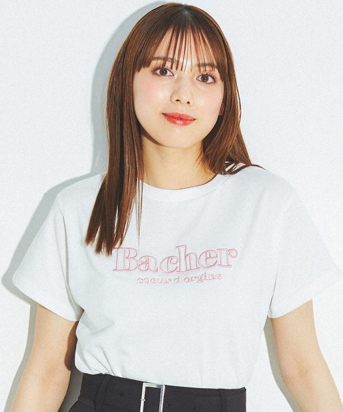 INGNI（イング）の「ふくれ刺しゅうロゴTシャツ（Tシャツ/カットソー・レディース・ホワイト×ピンク/ライトグリーン系1/ホワイト×ブルー/ホワイト×ブラック・M）」の15枚目の写真