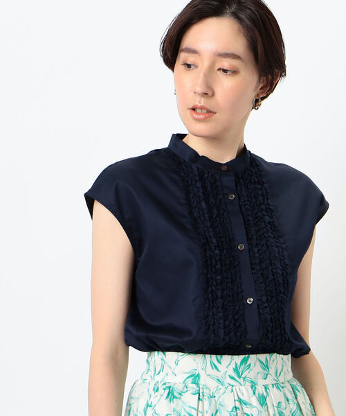 NOLLEY’S（ノーリーズ）の「◇【WEB限定】コットンサテン前立てフリルシャツ（シャツ/ブラウス・レディース・オフホワイト/ライトブルー/ネイビー・FREE）」の18枚目の写真