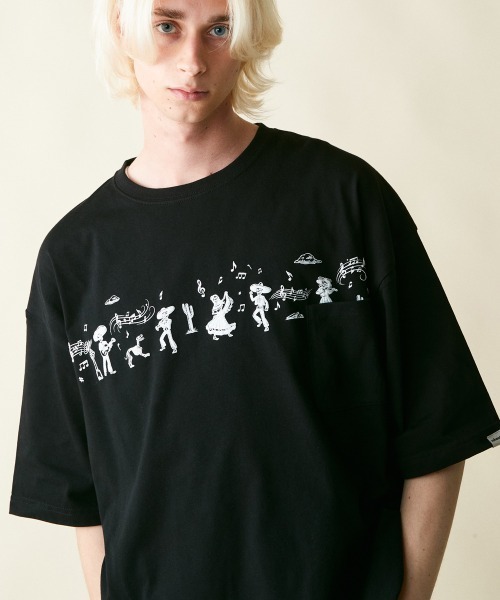 rehacer（レアセル）の「rehacer : Eternity Parade Wide S/S /  エタニティーパレード ワイドシルエット  カットソー（Tシャツ/カットソー・メンズ・グレー/ブラック/ホワイト・SMALL/MEDIUM/LARGE/X-LARGE）」の4枚目の写真