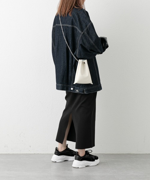 COLONY 2139（コロニートゥーワンスリーナイン）の「ハトメ巾着2WAYバッグ（ショルダーバッグ・レディース・ブルー/オフホワイト/ブラック/ブラウン・FREE）」の15枚目の写真