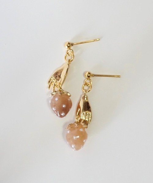 CERCA(チェルカ)の「jolie minette/もぎたて ミニ いちご狩り ピアス(ピアス(両耳用)・レディース・ブラック/ベージュ/ブラウン/クリア・FREE)」の10枚目の写真