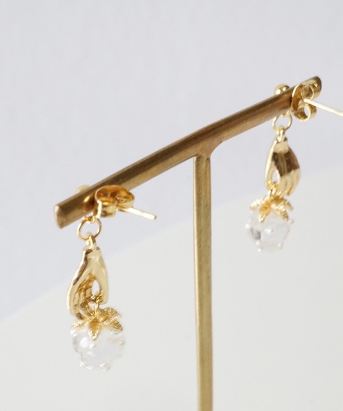 CERCA(チェルカ)の「jolie minette/もぎたて ミニ いちご狩り ピアス(ピアス(両耳用)・レディース・ブラック/ベージュ/ブラウン/クリア・FREE)」の13枚目の写真
