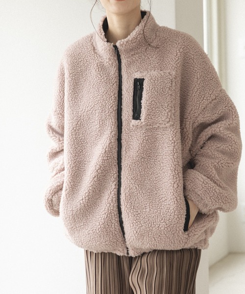 pairmanon（ペアマノン）の「【ママサイズ】ボリューム袖 ボア 長袖 ブルゾン ジャケット アウター（ブルゾン・レディース・モカ/スモークピンク/アイボリー/ライトピンク/グレイッシュベージュ・FREE）」の4枚目の写真