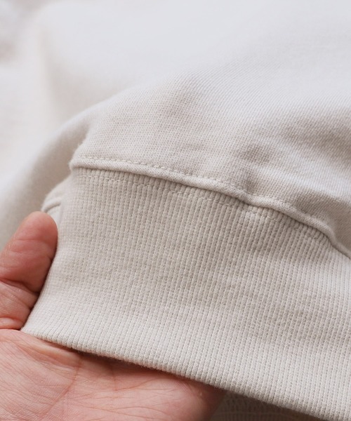 reca（レカ）の「即オシャレ見え！カレッジ風ロゴスウェット（スウェット・レディース・グリーン系/キナリ/チャコール/グリーン系その他7/ホワイト系その他7/ブラック系その他7/オートミール/ブラウン/レッド系その他/グレー系その他/ネイビー・FREE/フリー）」の14枚目の写真