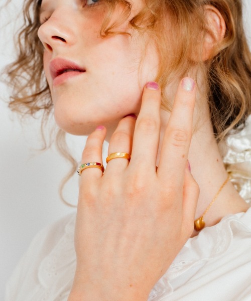 whim(ウィム)の「Distorted Mat Ring(リング・レディース・シルバー/ゴールド・FREE)」の8枚目の写真