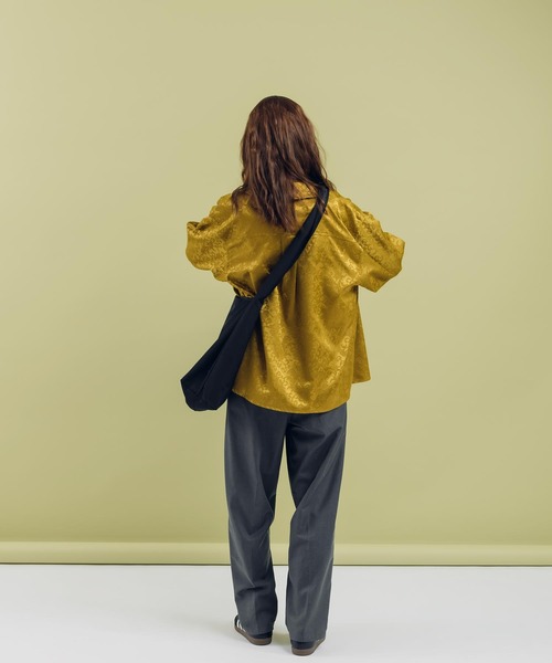 MUHET(ミュエータ)の「ジャガード開襟シャツ(シャツ/ブラウス・レディース・イエロー/ブラック・X-LARGE/MEDIUM)」の17枚目の写真