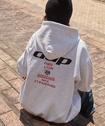 ddp（ディーディーピー）の「ddp/ディーディーピー 別注 サークルロゴ刺繍 ヘビーウェイト ビッグシルエット裏起毛プルオーバーパーカー（パーカー）」