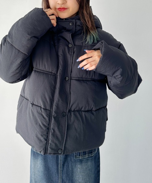 CLEA（クレア）の「フード付き中綿ダウンジャケット（ダウンジャケット