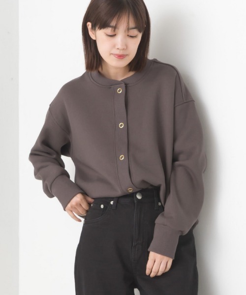 OMNES(オムネス)の「裏起毛クルーネックカーディガン(カーディガン/ボレロ・レディース・アイボリー/ブルーグレー/カーキ/チャコールグレー・FREE)」の2枚目の写真